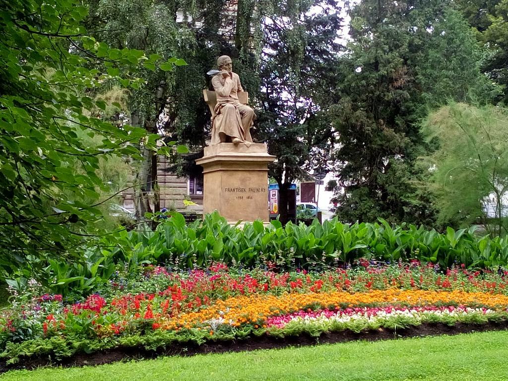 Manhattan Penzion Писек Экстерьер фото